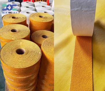 預(yù)成型道路標(biāo)線帶又是什么材料制成的呢?.jpg 預(yù)成型道路標(biāo)線帶又是什么材料制成的呢?.jpg